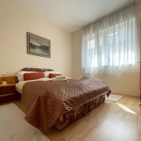 Apartment Abt Szemes *